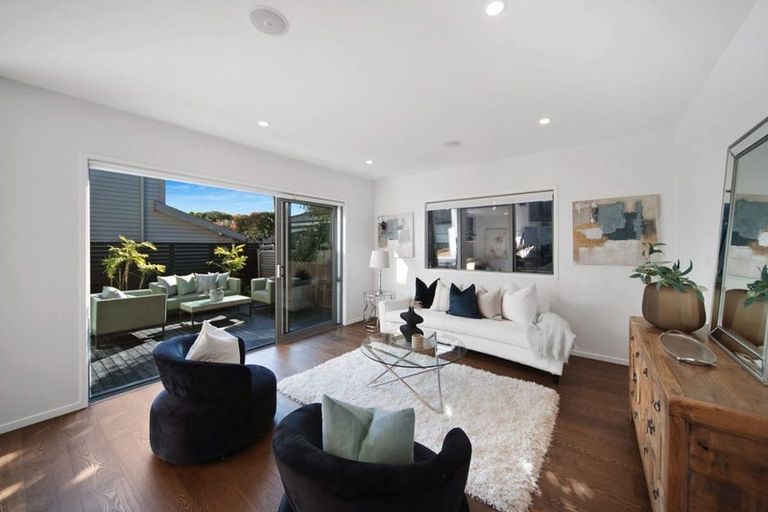 Photo of property in 4c O'halloran Road, Howick, Auckland, 2014