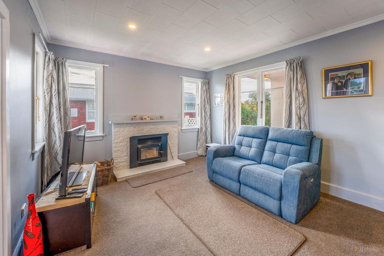 Photo of property in 26 Rhodes Street, Waimate, 7924