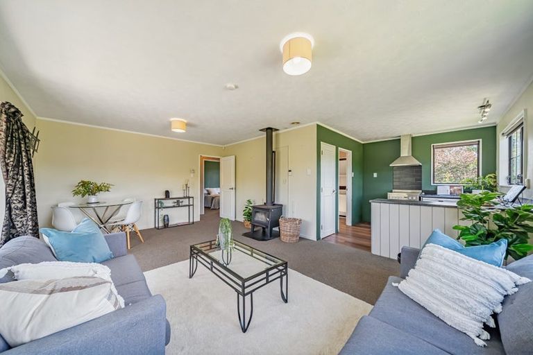 Photo of property in 2/84 Gillespies Road, Birchville, Upper Hutt, 5018