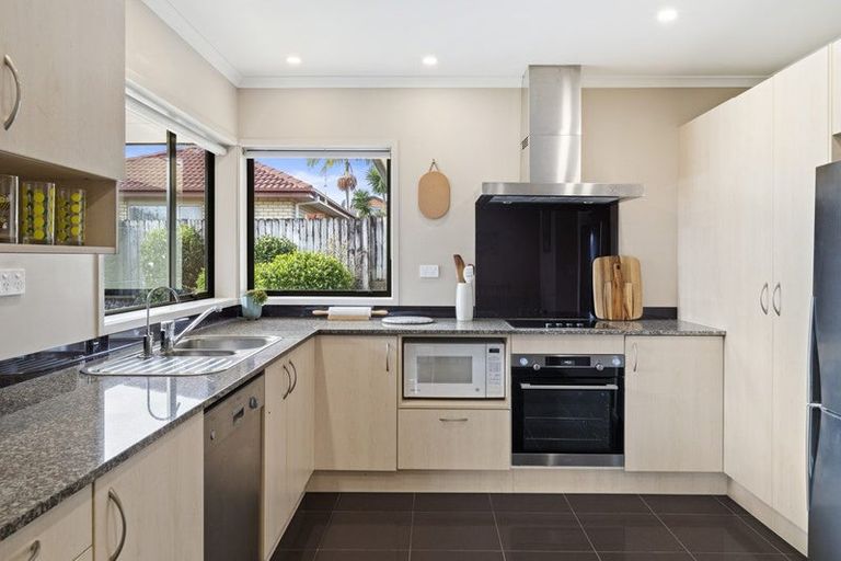 Photo of property in 18 Kauri Road, Pukekohe, 2120