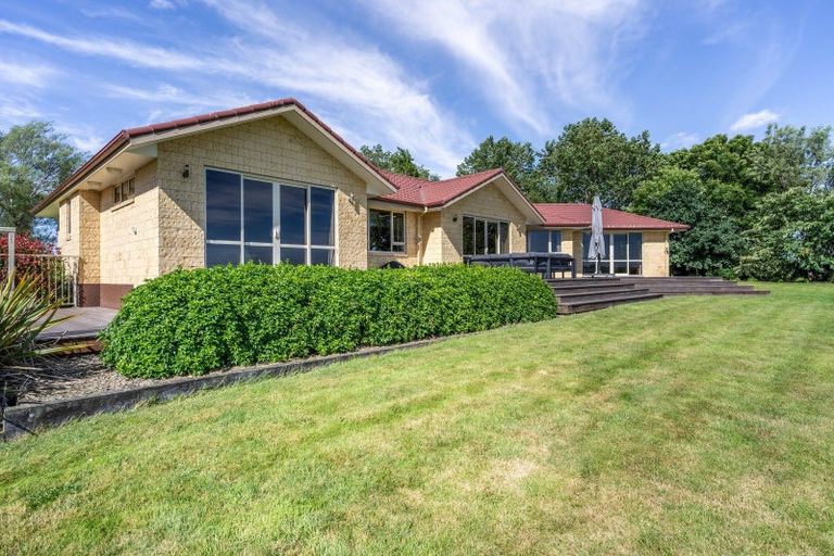 Photo of property in 331 Makarewa-browns Road, Lochiel, Winton, 9781