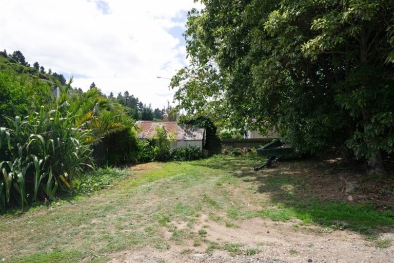 Photo of property in 76 Wairau Road, Picton, 7220