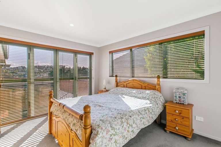Photo of property in 238 Alec Craig Way, Gulf Harbour, Whangaparaoa, 0930