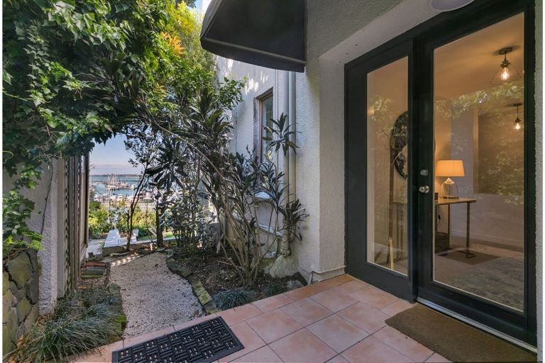 Photo of property in 2/7 London Street, Saint Marys Bay, Auckland, 1011