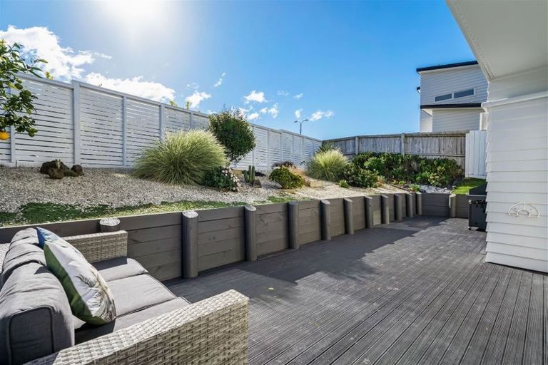 Photo of property in 106 Voyager Drive, Gulf Harbour, Whangaparaoa, 0930