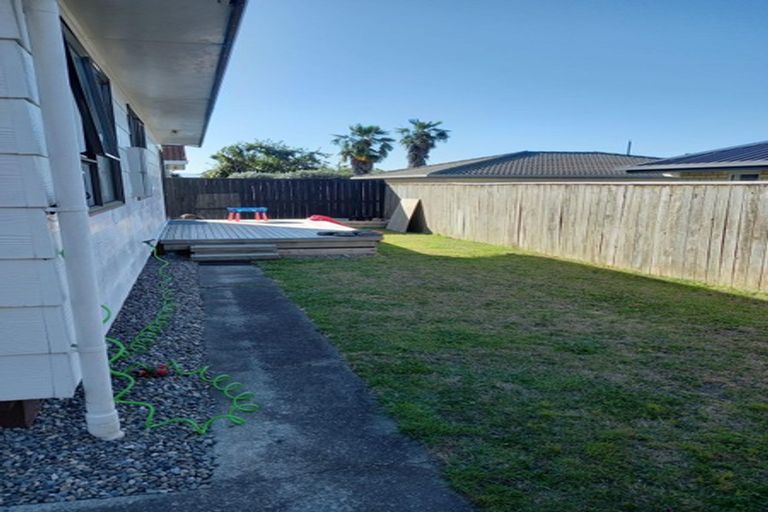 Photo of property in 2/4 Koromiko Avenue, Stoke, Nelson, 7011