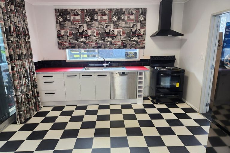 Photo of property in 69 Mcintosh Drive, Pokeno, 2471