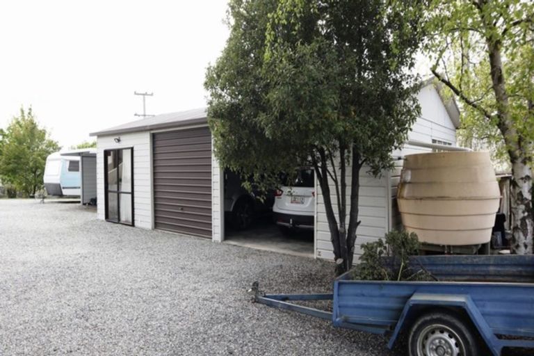 Photo of property in 2 Hall Road, Bannockburn, Cromwell, 9384