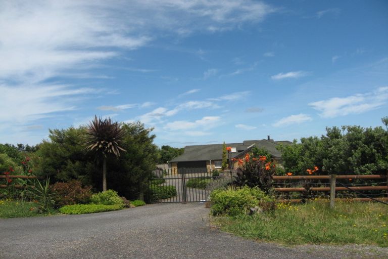 Photo of property in 27 Dell Road, Waiau Pa, Pukekohe, 2679