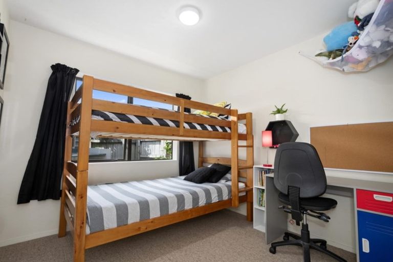 Photo of property in 26 Crisp Drive, Papamoa Beach, Papamoa, 3118