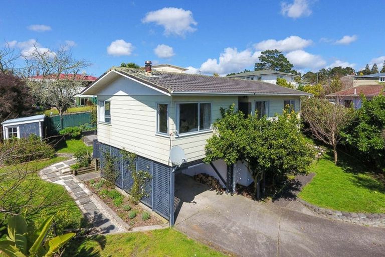 Photo of property in 2/34a Helena Street, Massey, Auckland, 0614