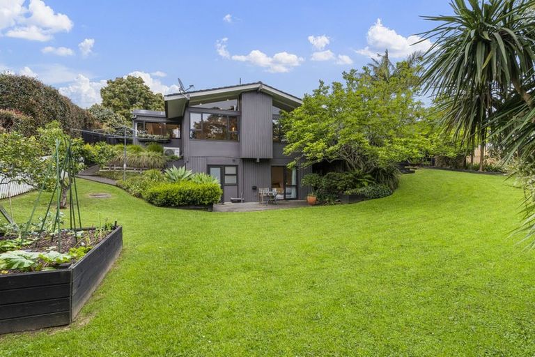 Photo of property in 130 Bramley Drive, Farm Cove, Auckland, 2012