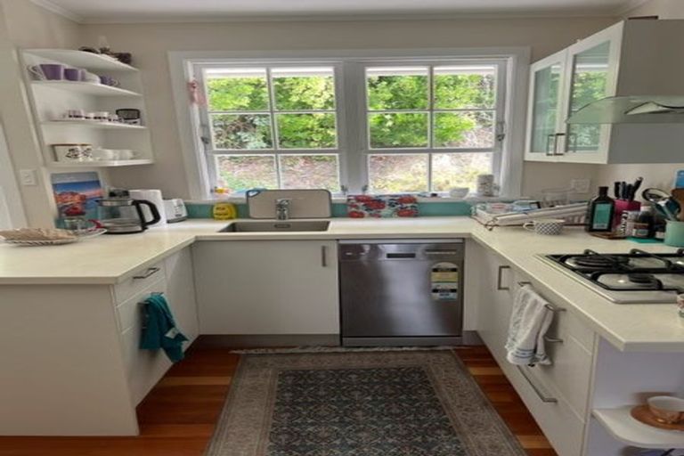 Photo of property in Regency Flats, 6/29-45 Miramar North Road, Miramar, Wellington, 6022