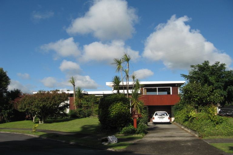 Photo of property in 11 Parkview Place, Pakuranga, Auckland, 2010