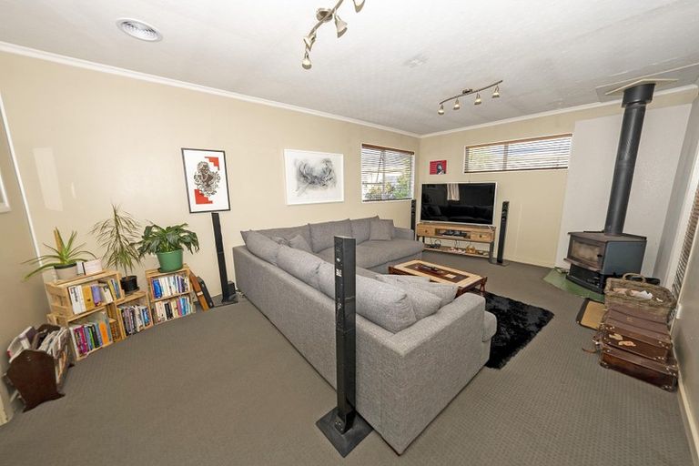 Photo of property in 133 Russell Street, Westport, 7825