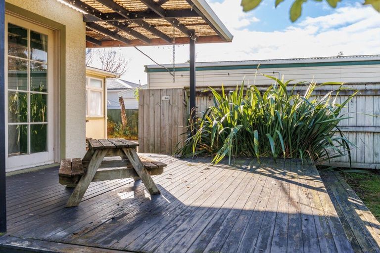 Photo of property in 228 Tremaine Avenue, Highbury, Palmerston North, 4412