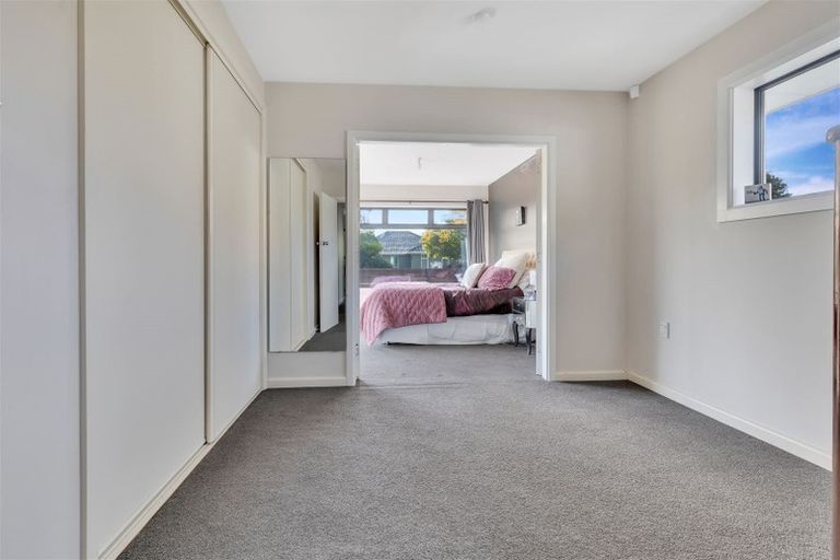 Photo of property in 19 Wallace Street, Bryndwr, Christchurch, 8053