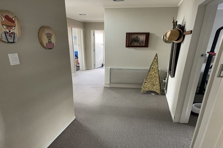 Photo of property in 166a Fitzherbert Avenue, West End, Palmerston North, 4410