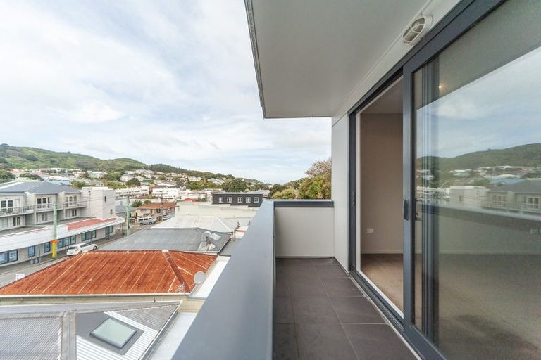 Photo of property in 1/464 Adelaide Road, Berhampore, Wellington, 6023