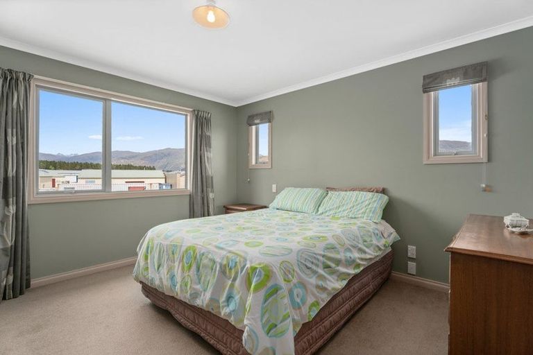 Photo of property in 1 Mckellar Court, Cromwell, 9310