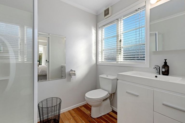 Photo of property in 8a Bains Avenue, Hamilton East, Hamilton, 3216