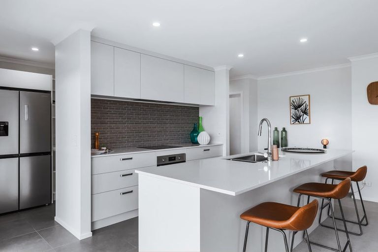 Photo of property in 12 Bastille Court, Rangatira Park, Taupo, 3330