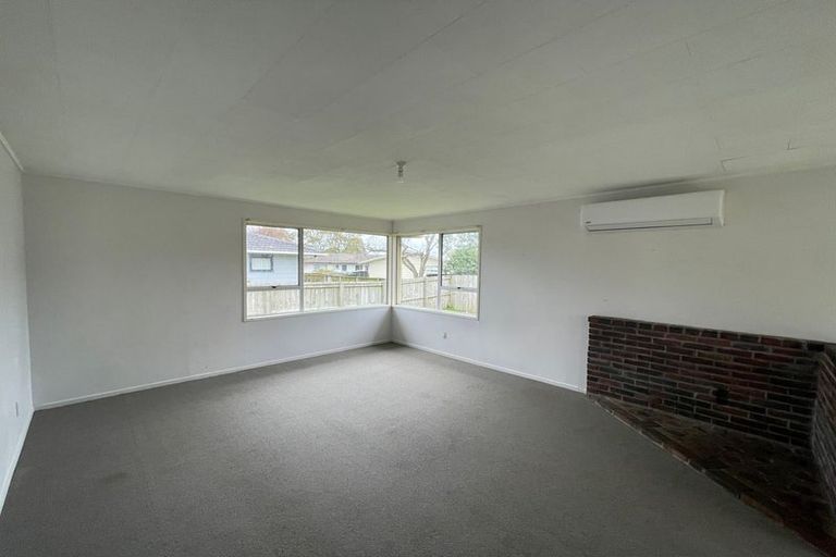 Photo of property in 1/48 Rowandale Avenue, Manurewa, Auckland, 2102