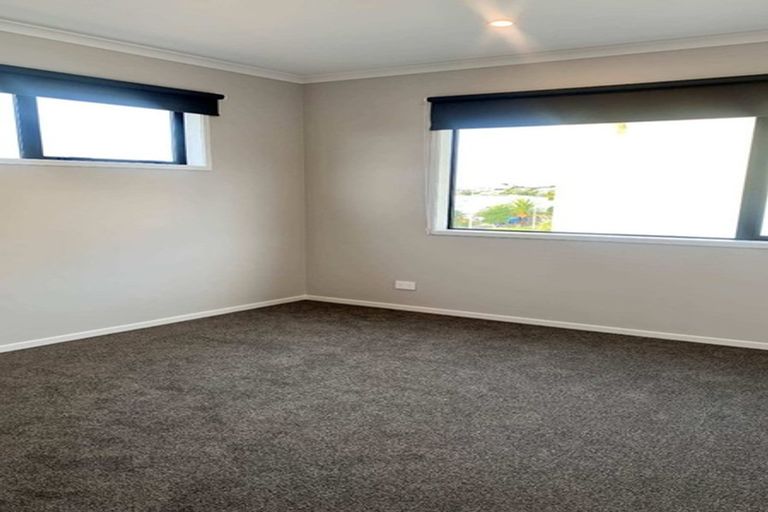 Photo of property in 2 Mata Lane, Stanmore Bay, Whangaparaoa, 0932