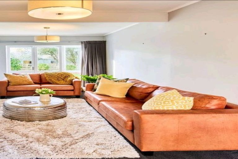 Photo of property in 43 Pope Street, Camborne, Porirua, 5026