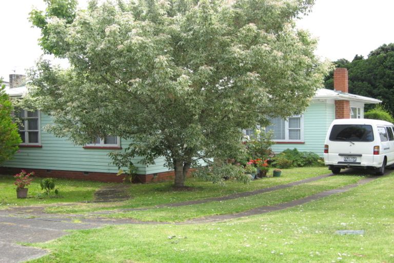 Photo of property in 12 Church Road, Mangere Bridge, Auckland, 2022