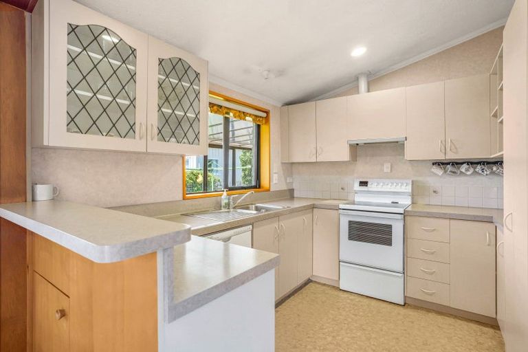 Photo of property in 49 Mackenzie Street, Winton, 9720