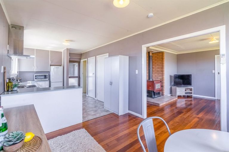 Photo of property in 50 Avon Road, Clifton, Invercargill, 9812