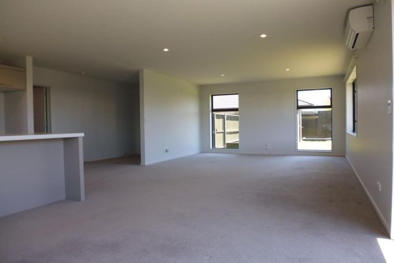 Photo of property in 10 Tripoli Street, Rangiora, 7400