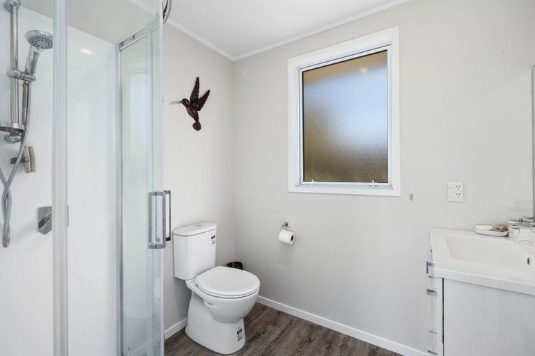 Photo of property in 16 Marshall Avenue, Richmond Heights, Taupo, 3330