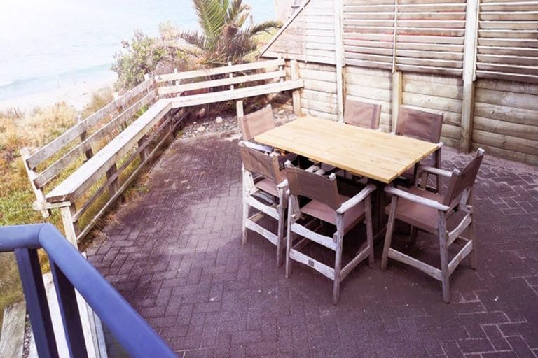 Photo of property in 231 Pukehina Parade, Pukehina, 3189