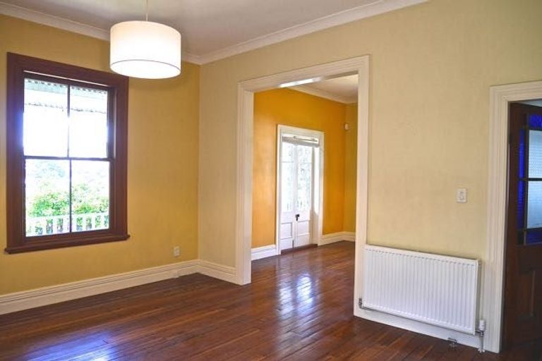 Photo of property in 4 Nikau Street, Newtown, Wellington, 6021