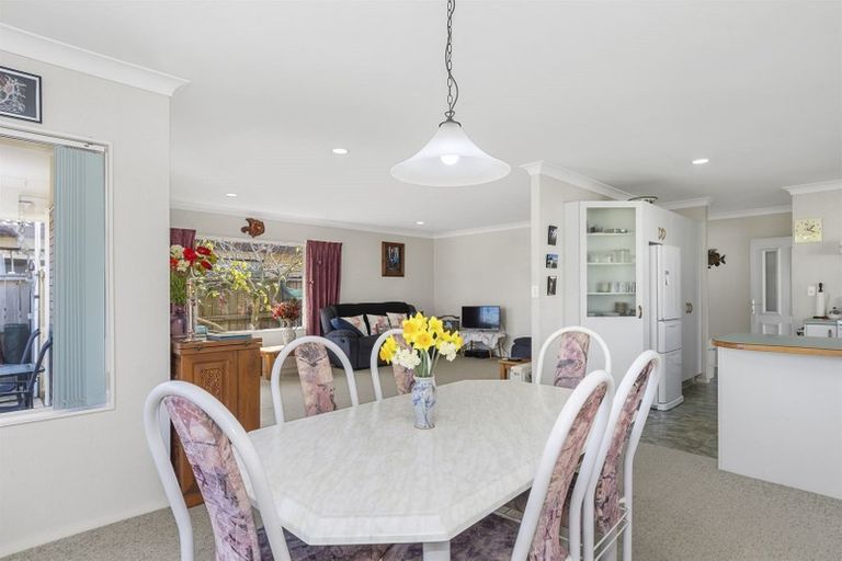Photo of property in 81 Pacific View Road, Papamoa Beach, Papamoa, 3118