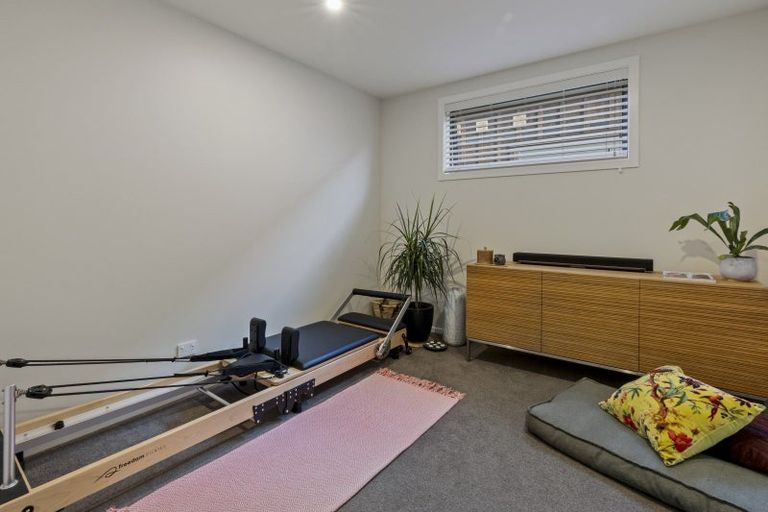 Photo of property in 33 Dewar Street, Lake Hayes, Queenstown, 9304