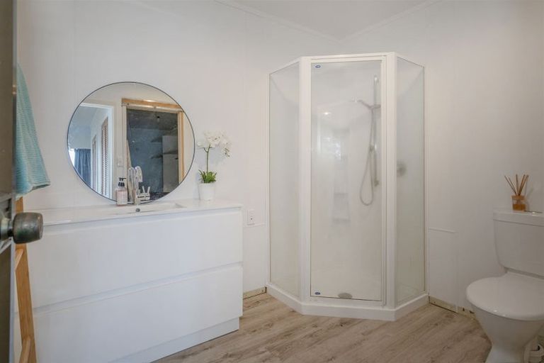 Photo of property in 92 Wharekaho Sh25 Road, Wharekaho, Whitianga, 3592