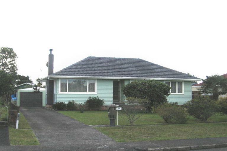 Photo of property in 23 Hereford Street, Te Atatu Peninsula, Auckland, 0610