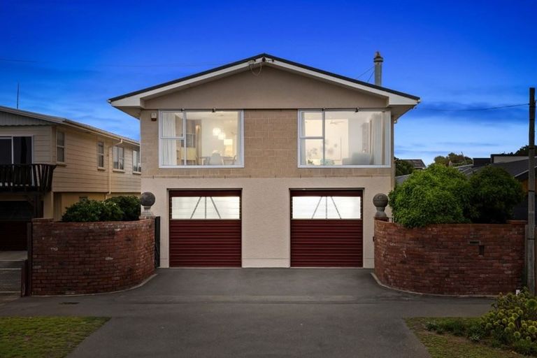 Photo of property in 406 Marine Parade, South New Brighton, Christchurch, 8062