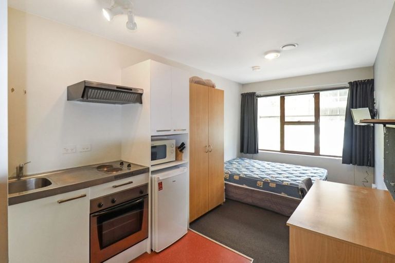 Photo of property in Orange Apartments/victoria Centr, 506/169 The Terrace, Wellington Central, Wellington, 6011