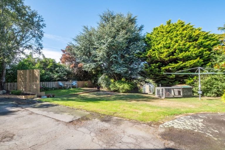 Photo of property in 121 Main Road, Fairfield, Dunedin, 9018