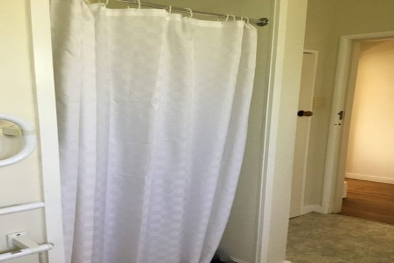 Photo of property in 38a Albert Road, Devonport, Auckland, 0624