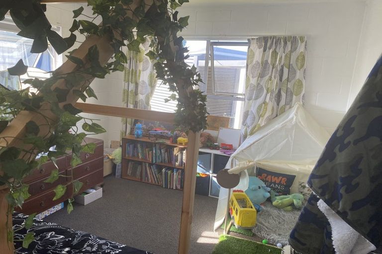 Photo of property in 135a Avalon Drive, Nawton, Hamilton, 3200