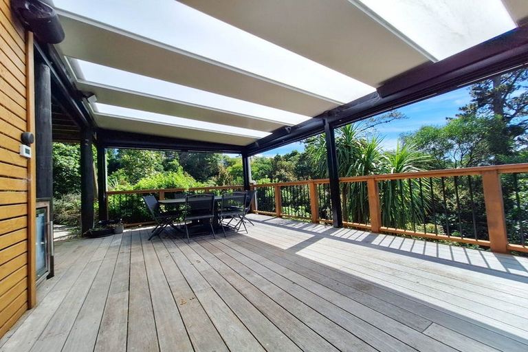 Photo of property in 197b Browns Bay Road, Browns Bay, Auckland, 0630