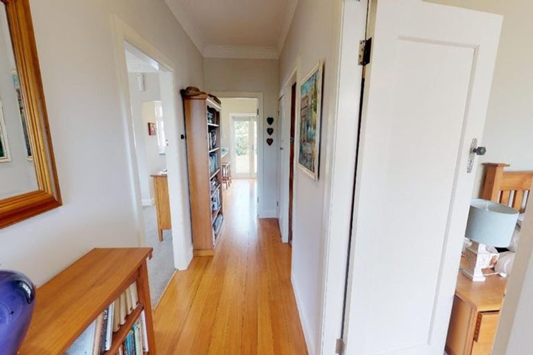 Photo of property in 30 Rongopai Street, Palmerston North, 4414