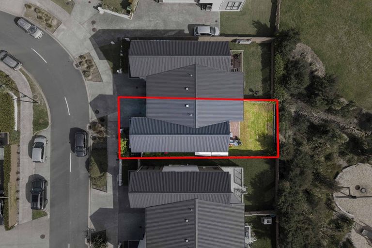 Photo of property in 10 Seafarer Crescent, Stanmore Bay, Whangaparaoa, 0932