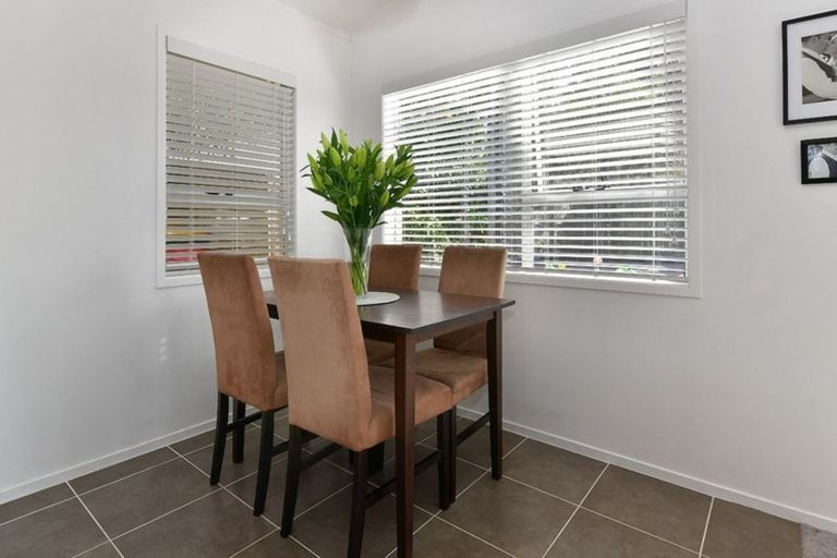 Photo of property in 3 Win Grove, Hatfields Beach, Orewa, 0931