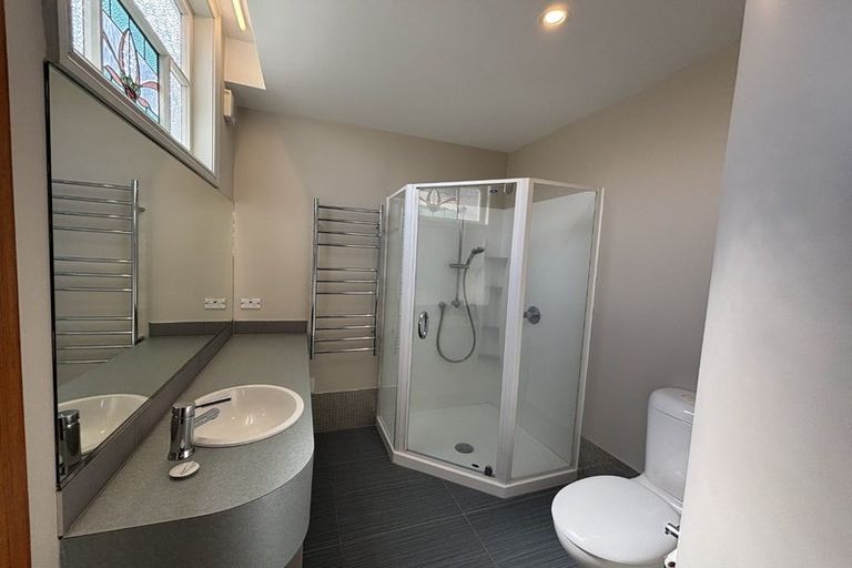 Photo of property in 17 Armour Avenue, Mount Victoria, Wellington, 6011